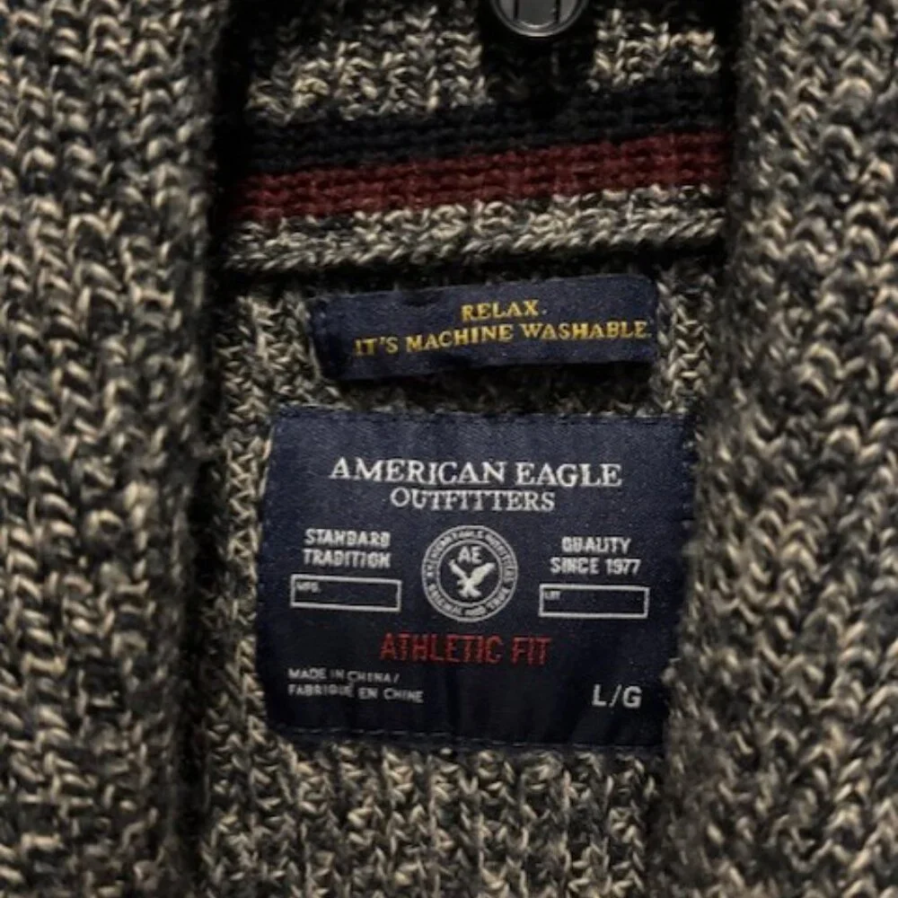 American Eagle Outfitters Men’s L Wool Blend Athletic Fit Shawl Collar Sweater